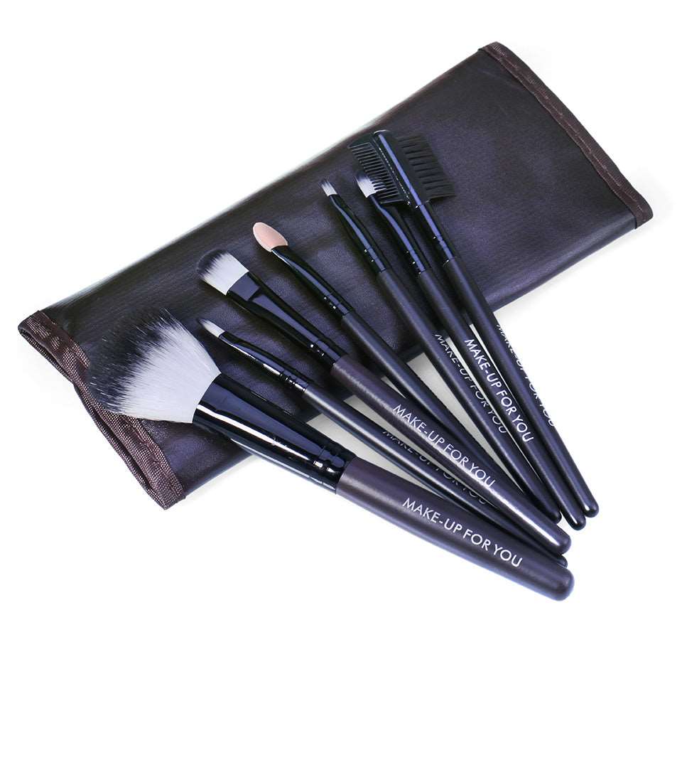 7 Travel-Sized Complete Makeup Brushes